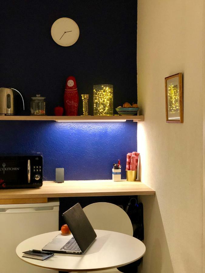 Cool & Central 2 Bedroom In Heart Of Eaux-Vives Genebra Exterior foto
